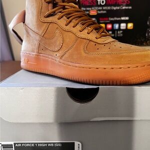 Nike Tan Sneakers Suede Air Force 1